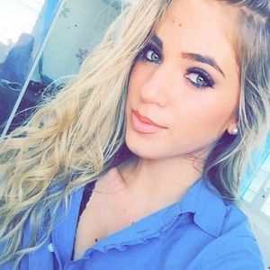 Meet your Posher, Valerie mikaela